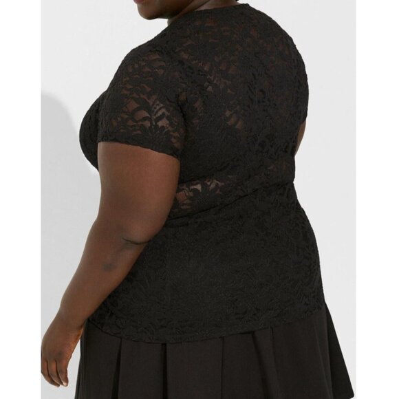 NWT Torrid 3 Sheer Stretch Lace Crew Neck Tee 3X 22 24 - Picture 4 of 9